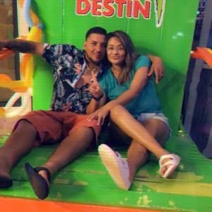 Meet your Posher, Ed-karent